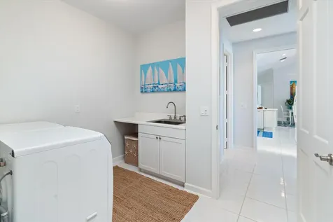 201 Orange Tree Drive Atlantis FL 33462