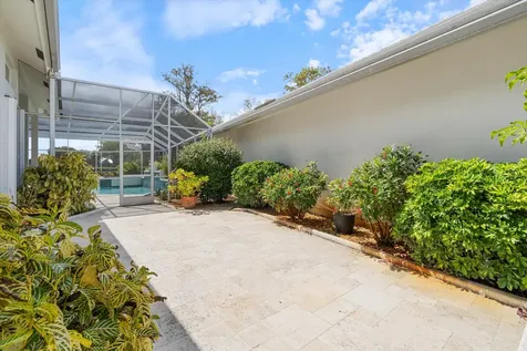 201 Orange Tree Drive Atlantis FL 33462