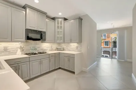 604 Ne Rossetti Lane Boca Raton FL 33487