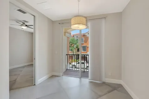604 Ne Rossetti Lane Boca Raton FL 33487