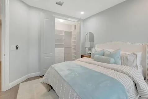 604 Ne Rossetti Lane Boca Raton FL 33487