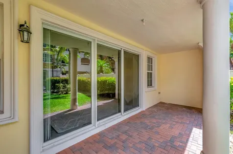 604 Ne Rossetti Lane Boca Raton FL 33487