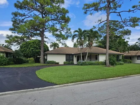 435 Pine Villa Drive Atlantis FL 33462