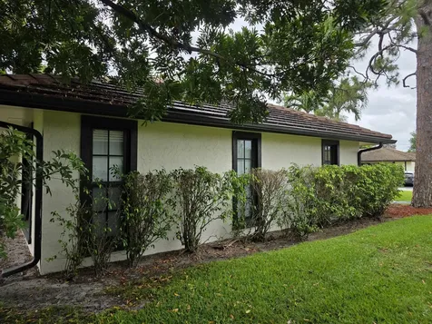 435 Pine Villa Drive Atlantis FL 33462