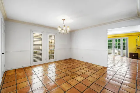 27 Sw 5th Way Boca Raton FL 33432