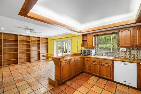 27 Sw 5th Way Boca Raton FL 33432