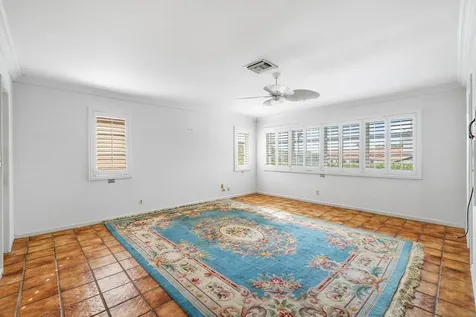 27 Sw 5th Way Boca Raton FL 33432
