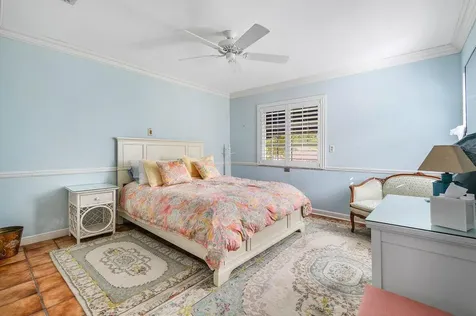 27 Sw 5th Way Boca Raton FL 33432