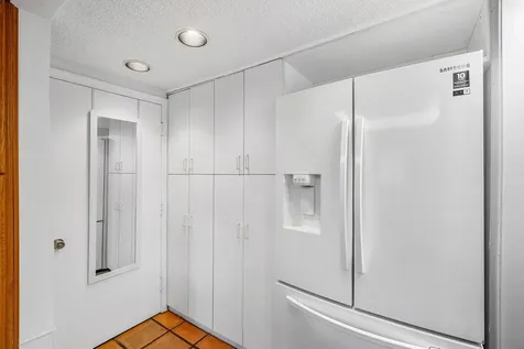 27 Sw 5th Way Boca Raton FL 33432