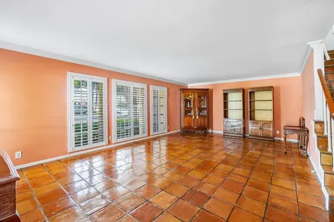 27 Sw 5th Way Boca Raton FL 33432