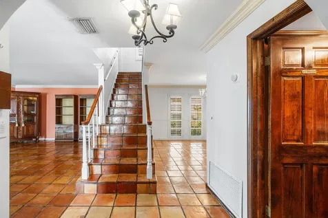 27 Sw 5th Way Boca Raton FL 33432