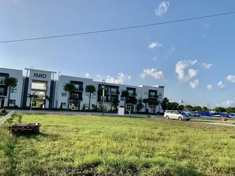 1616 N Dixie Highway Lake Worth Beach FL 33460