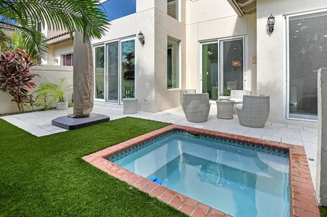 2530 Nw 52nd Street Boca Raton FL 33496