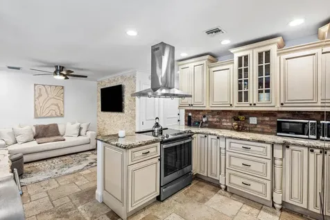 21786 Banyanwood Road Boca Raton FL 33433