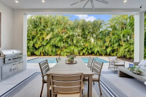 1133 Ne 3rd Avenue Boca Raton FL 33432
