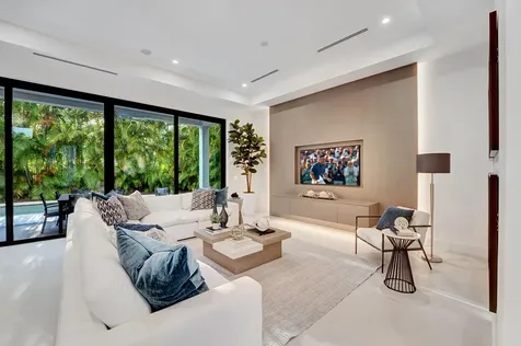 1133 Ne 3rd Avenue Boca Raton FL 33432