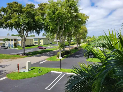 2401 Del Aire Boulevard Delray Beach FL 33445