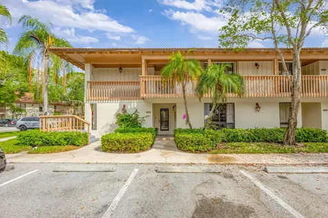 405 Brackenwood Lane Palm Beach Gardens FL 33418