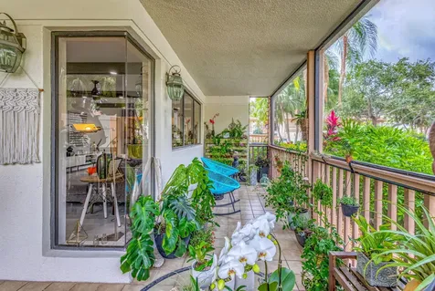 405 Brackenwood Lane Palm Beach Gardens FL 33418