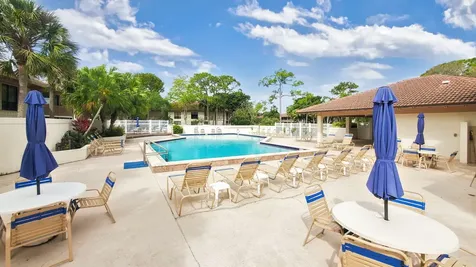 405 Brackenwood Lane Palm Beach Gardens FL 33418