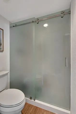 2425 Presidential Way West Palm Beach FL 33401