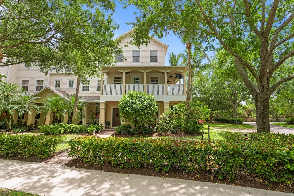 297 E Bay Cedar Circle Jupiter FL 33458