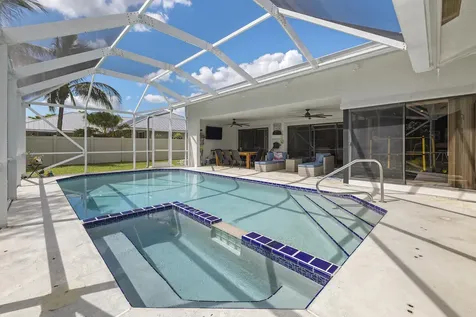 15600 Rolling Meadows Circle Wellington FL 33414