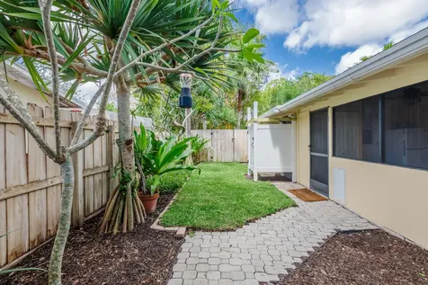 404 S Caloosahatchee Avenue Jupiter FL 33458