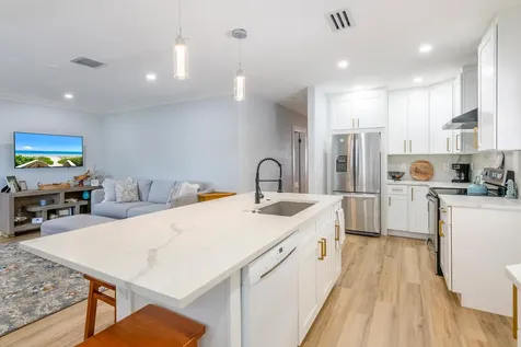 404 S Caloosahatchee Avenue Jupiter FL 33458
