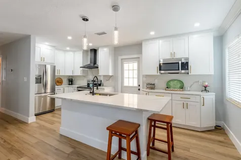404 S Caloosahatchee Avenue Jupiter FL 33458