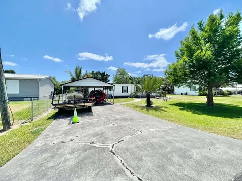 3020 Se 38th Avenue Okeechobee FL 34974