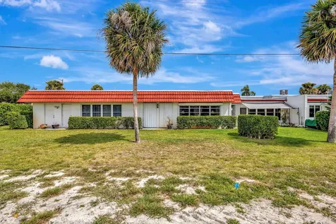 5800 Fernley Drive West Palm Beach FL 33415