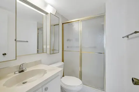 2851 Ne 183rd Street Aventura FL 33160