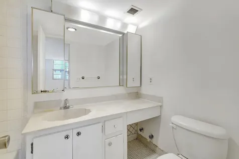 2851 Ne 183rd Street Aventura FL 33160