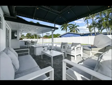 5040 NE 22nd Avenue Lighthouse Point FL 33064