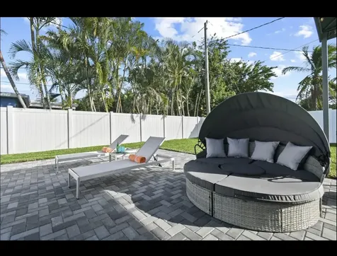 5040 NE 22nd Avenue Lighthouse Point FL 33064