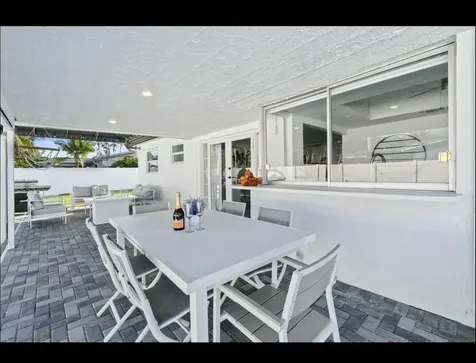 5040 NE 22nd Avenue Lighthouse Point FL 33064