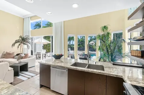 17144 Huntington Park Way Boca Raton FL 33496