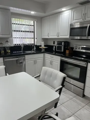 57 Piedmont B Delray Beach FL 33484