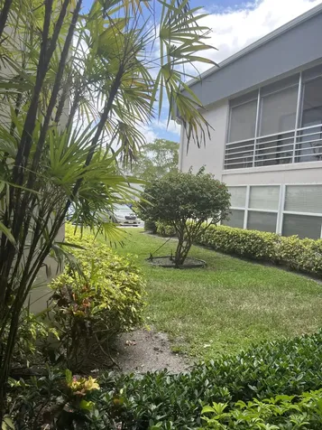 57 Piedmont B Delray Beach FL 33484