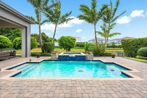 7505 Nw 27th Avenue Boca Raton FL 33496