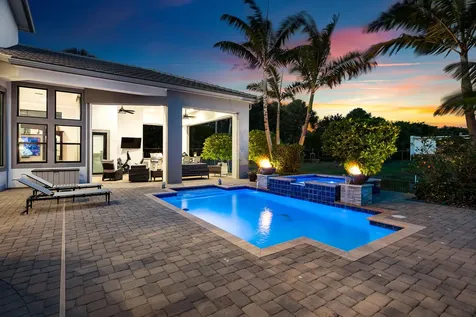 7505 Nw 27th Avenue Boca Raton FL 33496