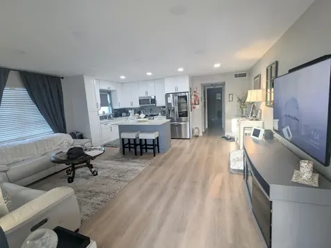 247 Bedford J West Palm Beach FL 33417