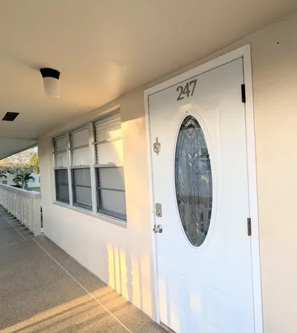 247 Bedford J West Palm Beach FL 33417