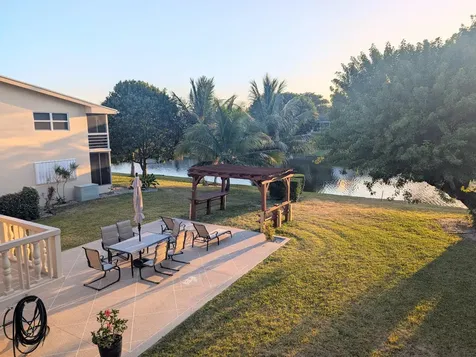 247 Bedford J West Palm Beach FL 33417