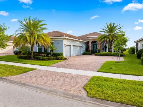 21828 Sw Tivolo Way Port Saint Lucie FL 34986