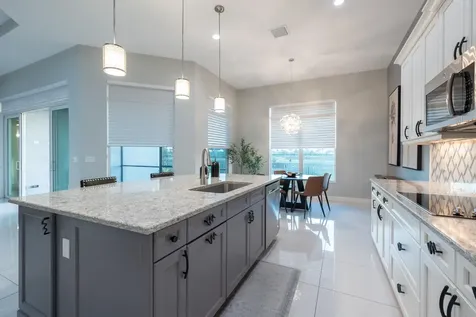 21828 Sw Tivolo Way Port Saint Lucie FL 34986