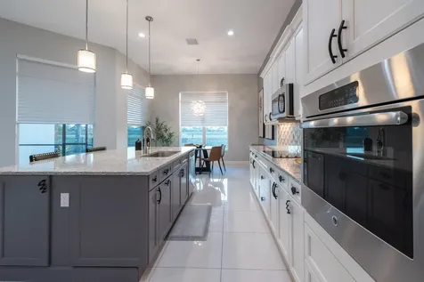 21828 Sw Tivolo Way Port Saint Lucie FL 34986