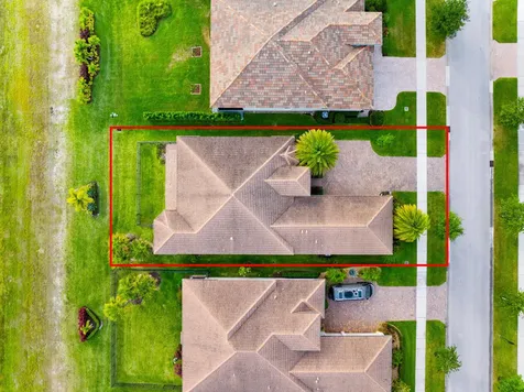 21828 Sw Tivolo Way Port Saint Lucie FL 34986