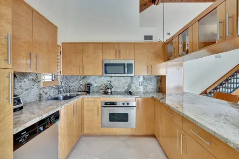 6130 Via Tierra Boca Raton FL 33433